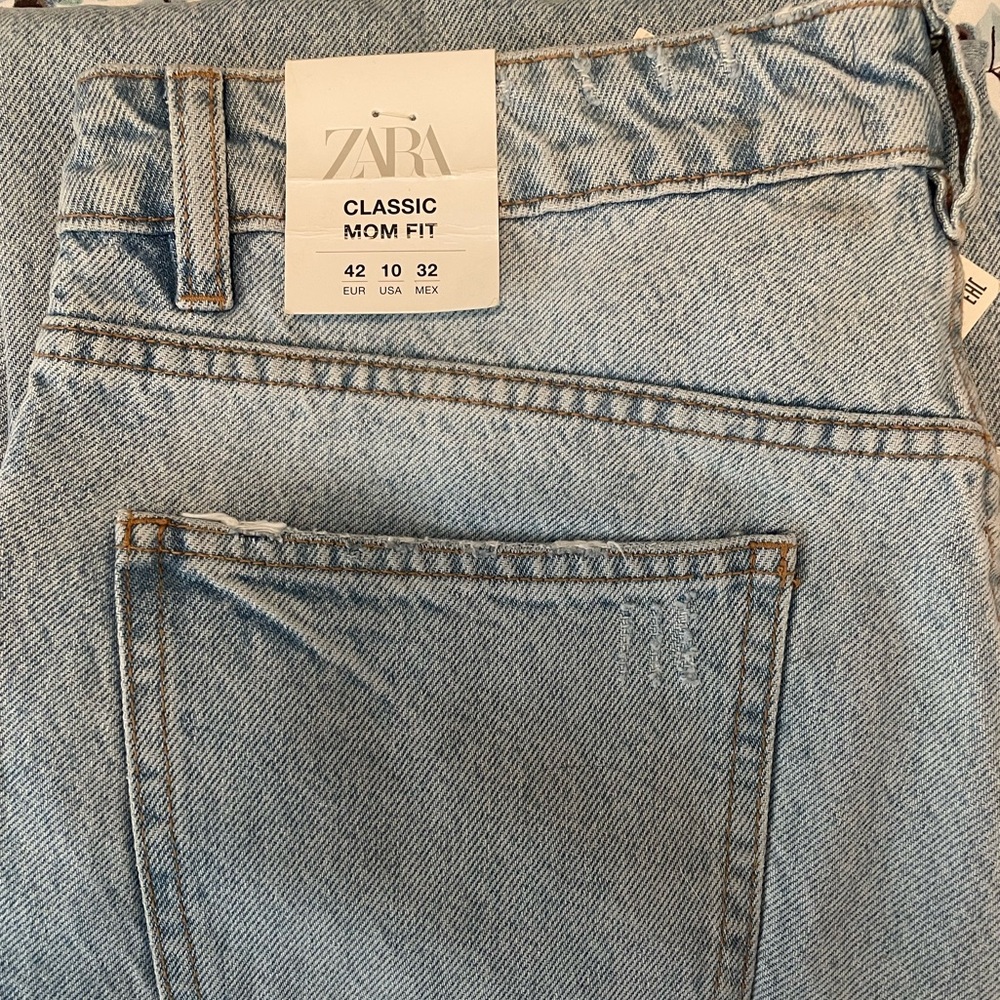 Zara Light Blue Jeans - Picture 5 of 5